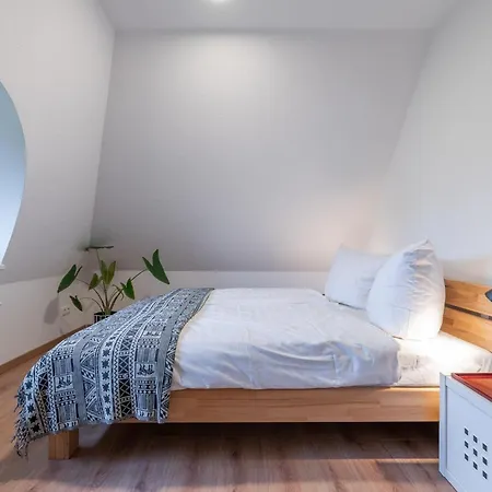 Feriehus Reetdachhaus Schorsch *